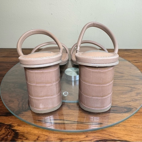 DV by Dolce Vita Halsty Double Band Mules in caramel - Picture 12 of 16